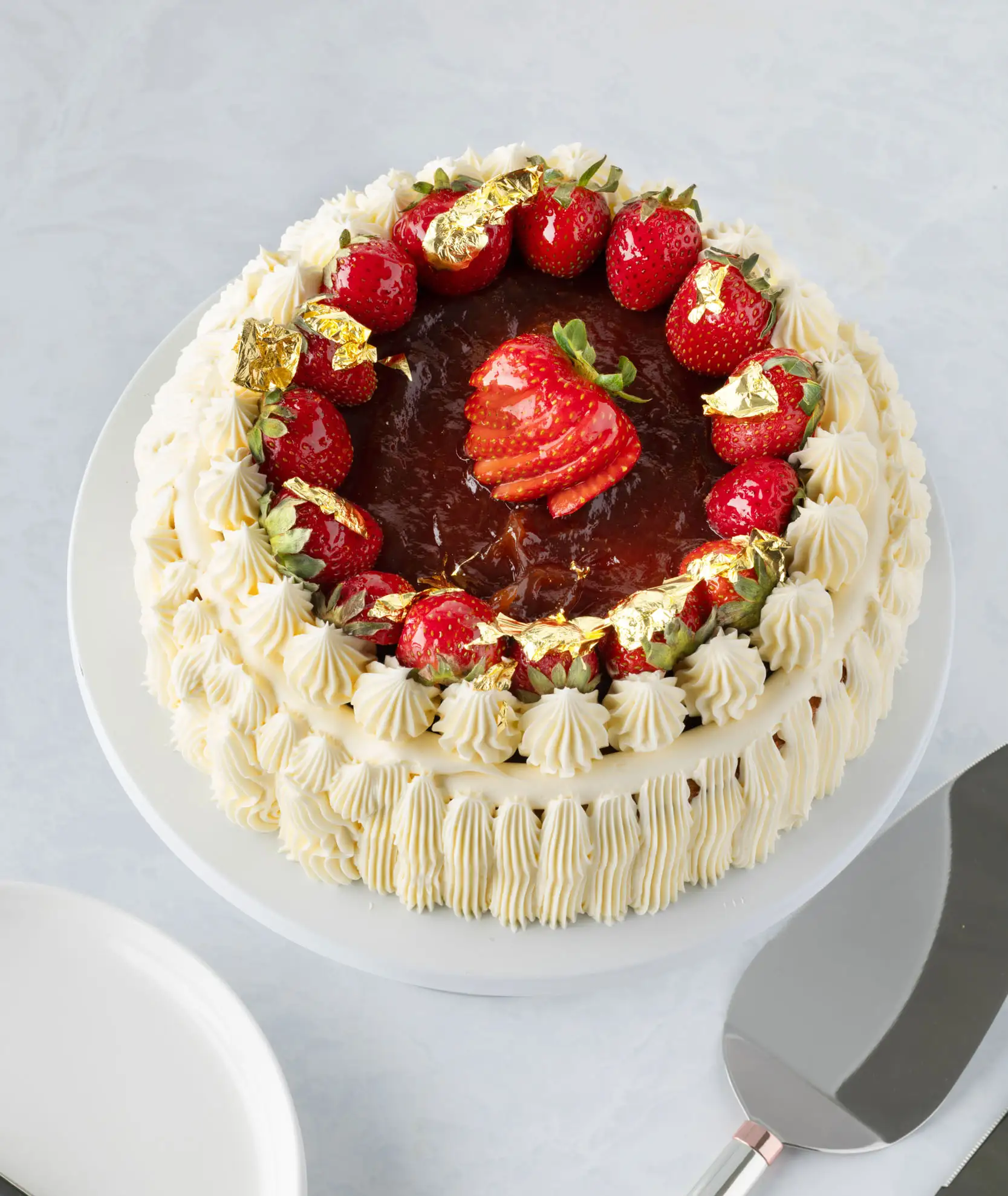 Strawberry & Champagne Buttercream Cake