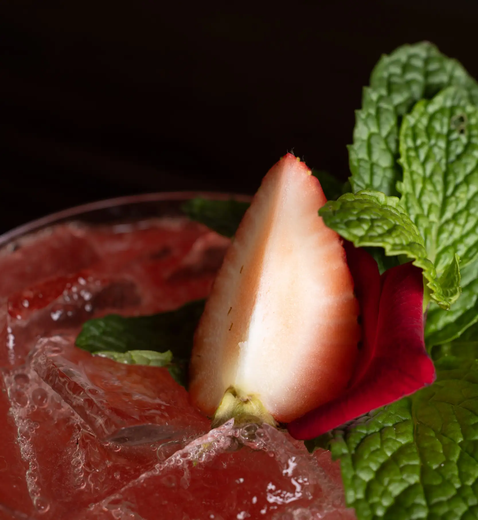 Sparkling Strawberry Fitzgerald